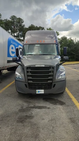 2022 Freightliner Cascadia 126